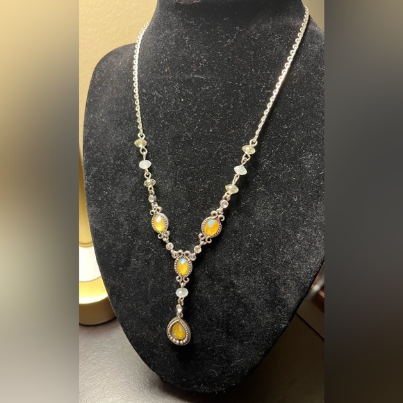 Avon Jewelry - Avon 1980’s SH Signed Yellow Teardrop Lariat Gemstone Necklace like new .